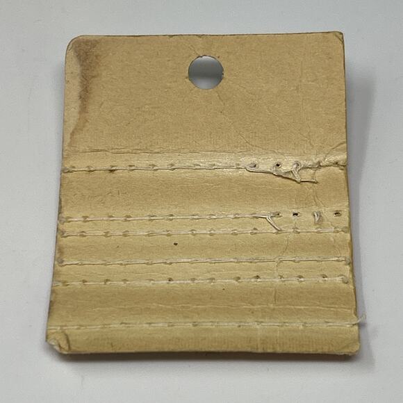 Vintage Prims Hooks & Eyes & Loops Sewing Notions Rustproof Made in ENGLAND - Picture 3 of 4